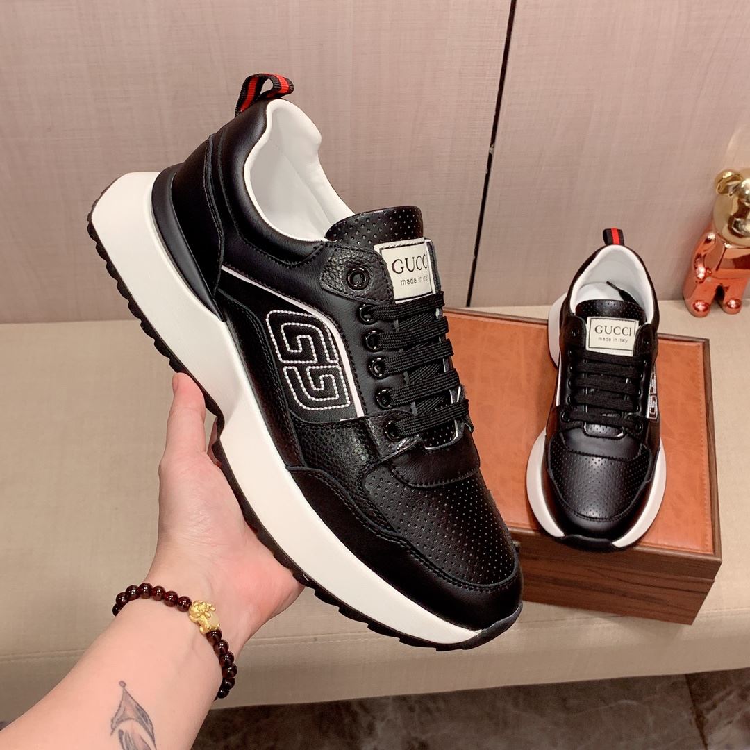 Gucci Low Shoes